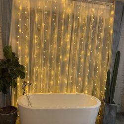 Instalatie Craciun, Tip Perdea, IP44, 7 m x 1 m, 420 LED-uri, Alb cald, cu flash, Transformator, Interconectabila, Prelungitor 3 m inclus, Fir transparent, Interior/ Exterior, Flippy - imagine 8