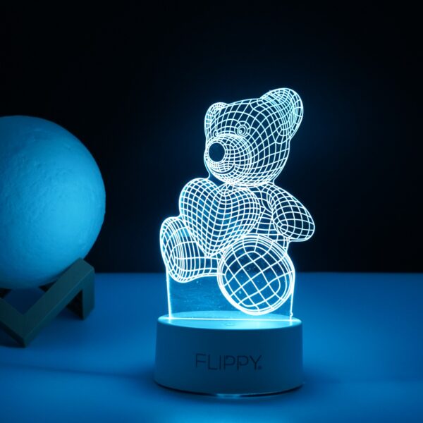 Lampa LED decorativa, Flippy, 3D, ursulet, din material acril si lumina multicolora, alb - imagine 3