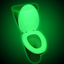 Capac de wc fosforescent, soft close, lumineaza verde in intuneric - imagine 5