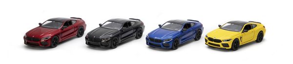 MASINUTA METALICA BMW M8 13CM SCARA 1 LA 38 - imagine 2