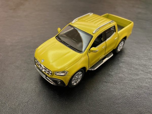 MASINUTA METALICA MERCEDES BENZ X CLASS 13CM SCARA 1 LA 42 - imagine 4