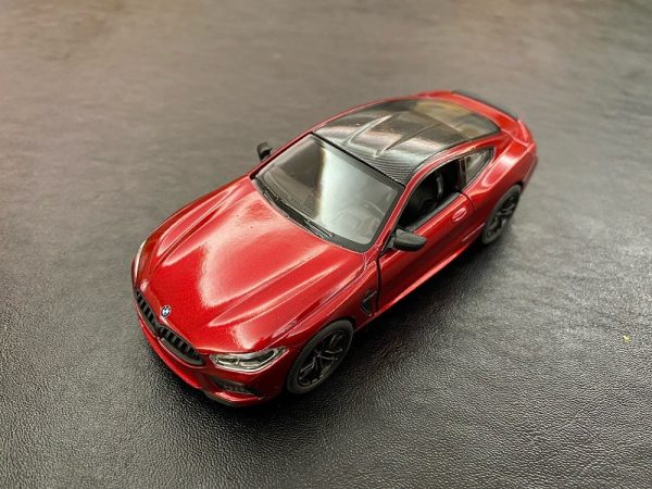 MASINUTA METALICA BMW M8 13CM SCARA 1 LA 38 - imagine 4