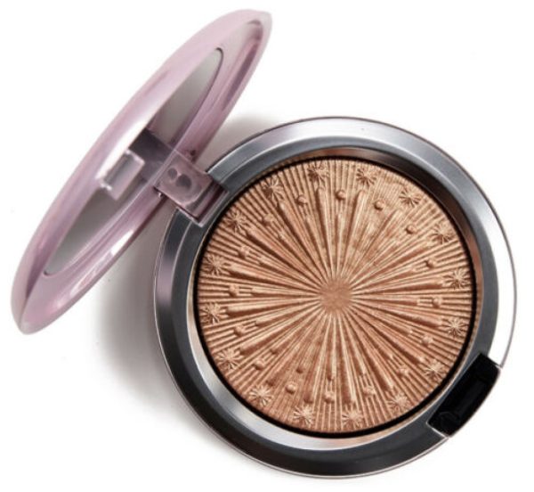 MAC, Extra Dimension, Highlighter Powder, Flare For The Dramatic, 4 g - For Women