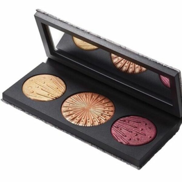 MAC, Flashing Ice Extra Dimension, Illuminating, Highlighter Palette, Medium Deep, 9 g - For Women