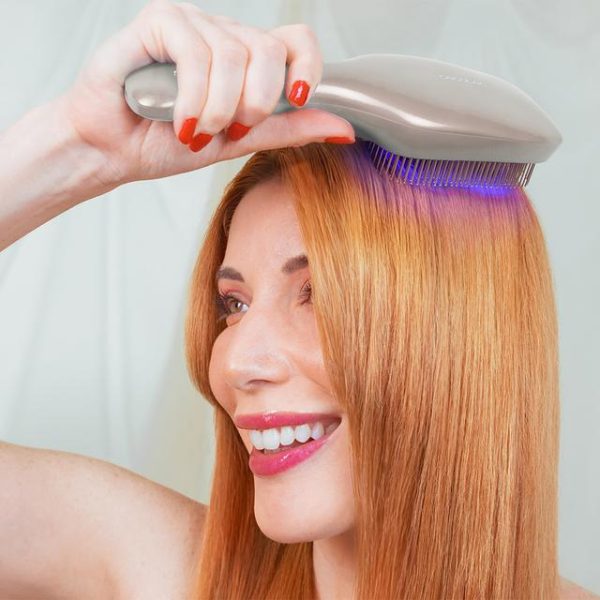 Perie Cecotec HairCare Revitalize Champagne pentru revitalizarea si repararea parului cu 5 tehnologii: vibratii, ioni negativi, microcurenti EMS, laser de putere redusa (LLLT) si lumina LED rosie - imagine 6