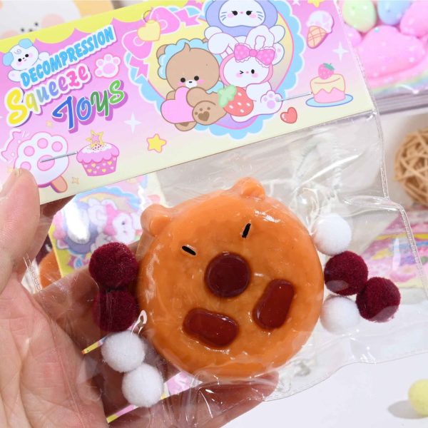 Set 12 Jucarii Antistres Squishy, Flippy, cu Revenire Lenta, Forma de Biscuite Rotund, Model Capybara, 7x6.5 cm, 55g, Pinch Family, Ambalaj Transparent, Maro - imagine 4