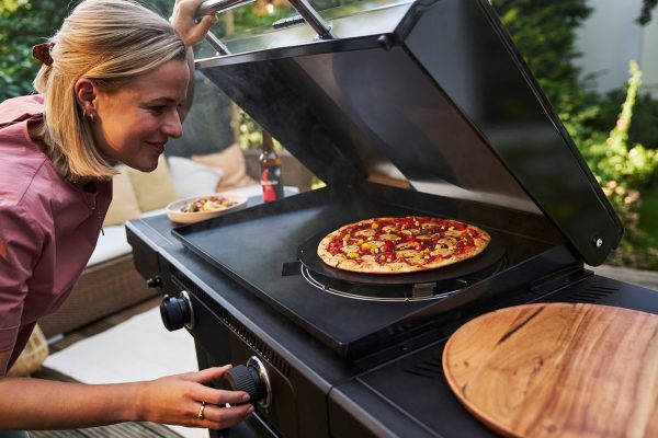 Gratar pe gaz tip plancha, grill si cuptor de pizza cu 2 arzatoare Char-Broil Versa-Tile Griddle 140241 - imagine 22